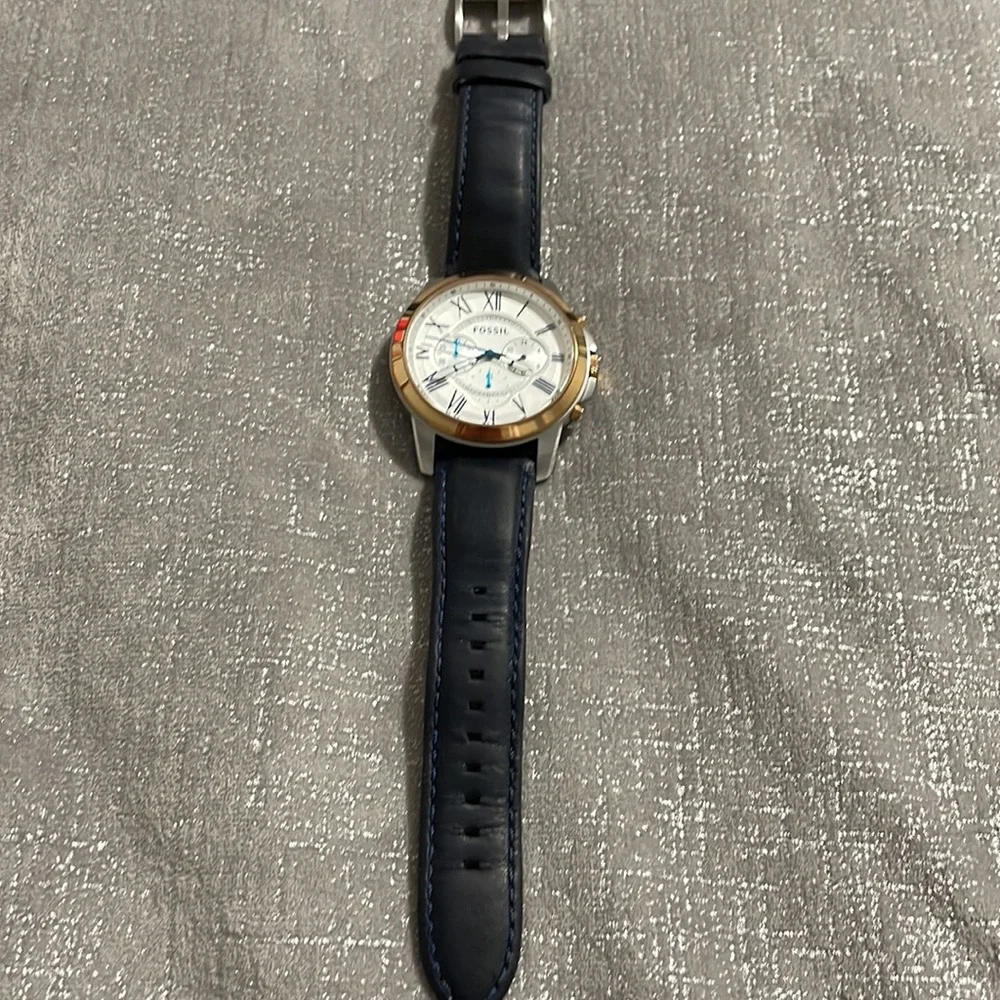 FOSSIL Chronograph Watch 44mm GUC - Picture 2 of 3